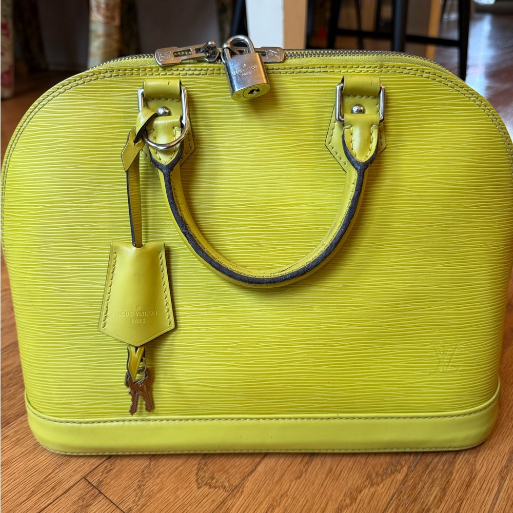 Louis Vuitton Yellow Epi Alma PM Satchel